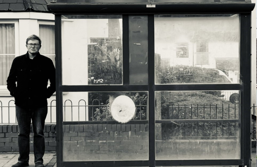 Photo: A bus shelter in Caerleon with cracked windows 